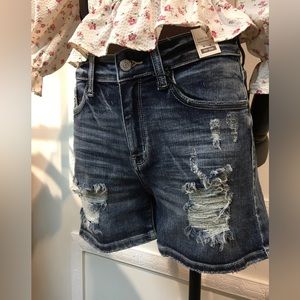 🆕 Judy Blue Mid Rise Destroyed Shorts